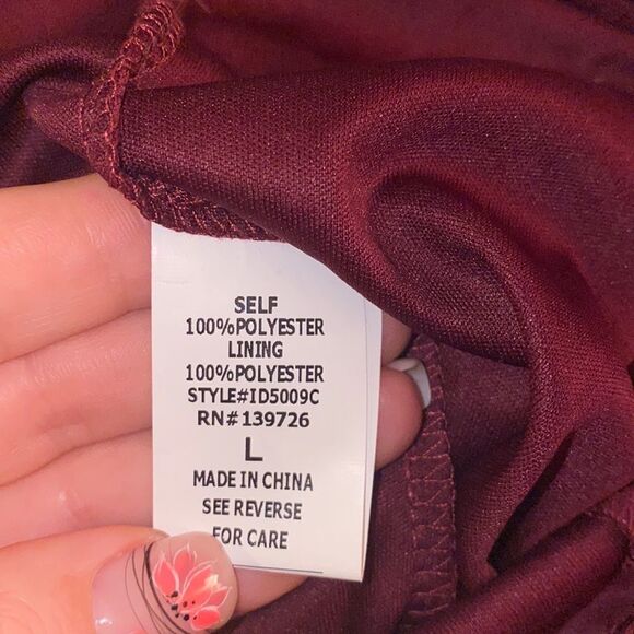 ✨ HP✨Maroon wine red maxi dress with lace overlay✨ - Picture 11 of 11